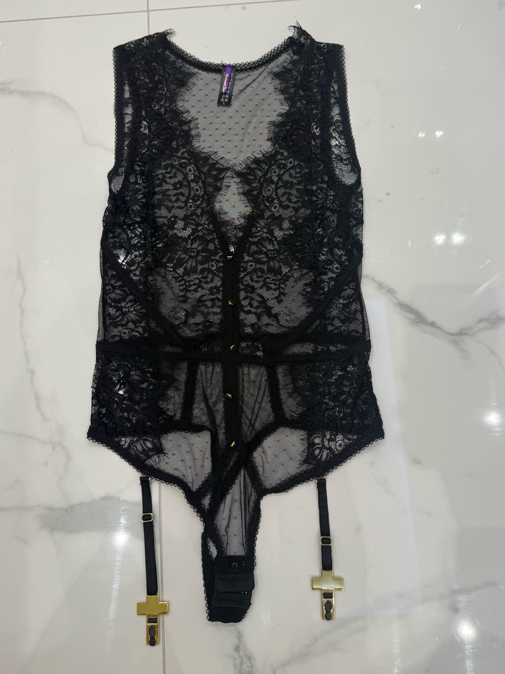 Maison - close. Sheer Black Lace Bodysuit size L - Picture 6 of 12